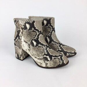 Johnston Murphy Womens Finley Snake Print Leather Ankle Bootie Block Heel size 6